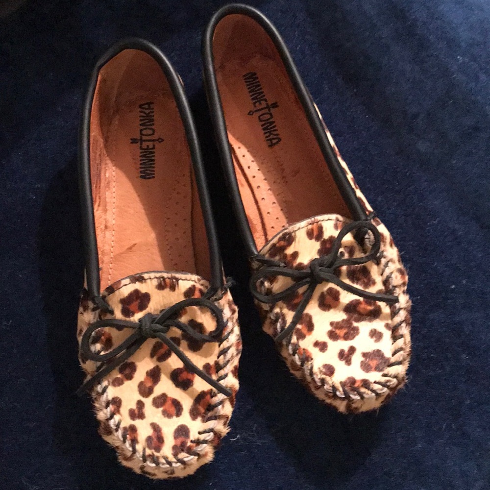 Minnetonka Leopard Flats
